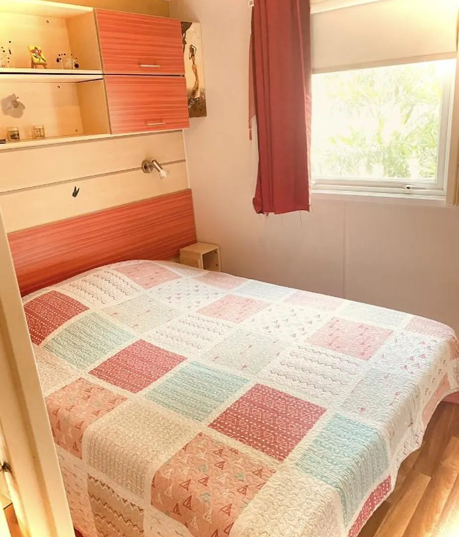 Location Camping Montana Parc 5 Etoiles Puget-sur Argens France