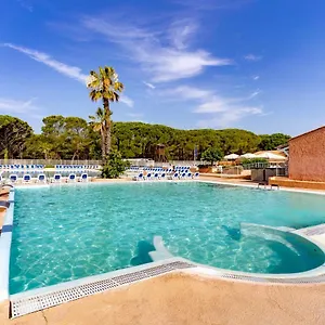 Parc Saint James Oasis Village Camping